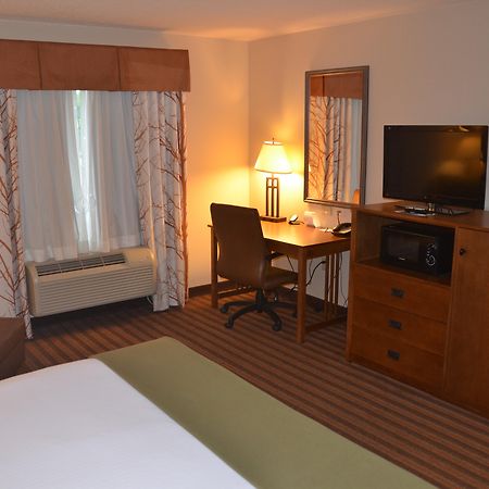 Holiday Inn Express & Suites Donegal By Ihg Exteriér fotografie
